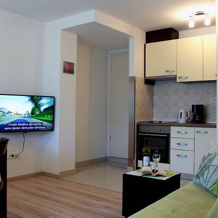 Apartment Ljubica Kastel Gomilica Kaštela Exteriér fotografie