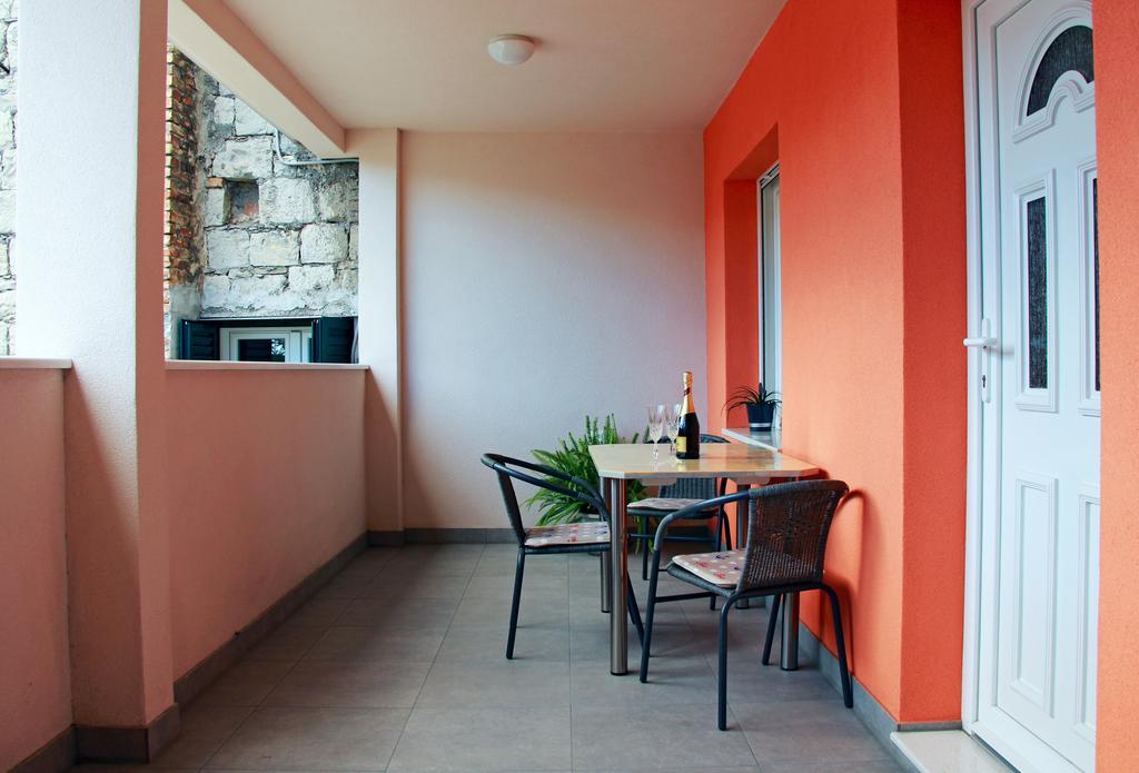 Apartment Ljubica Kastel Gomilica Kaštela Exteriér fotografie
